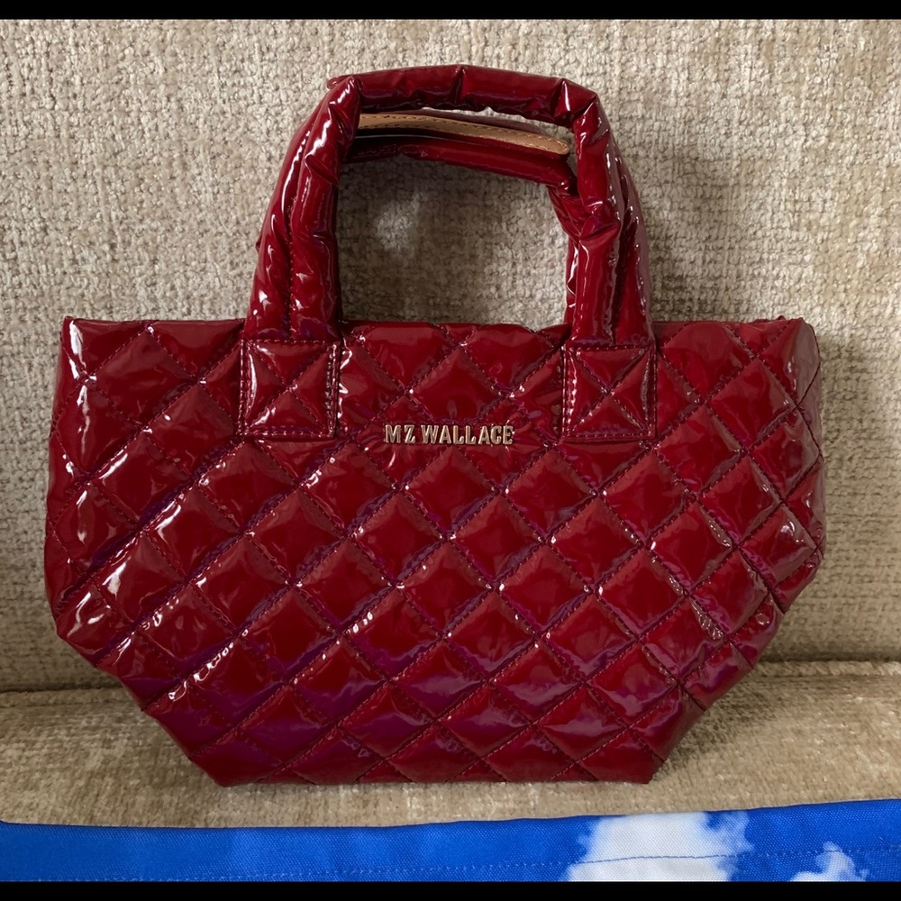 EUC MZ Wallace Cranberry Lacquer Micro Metro